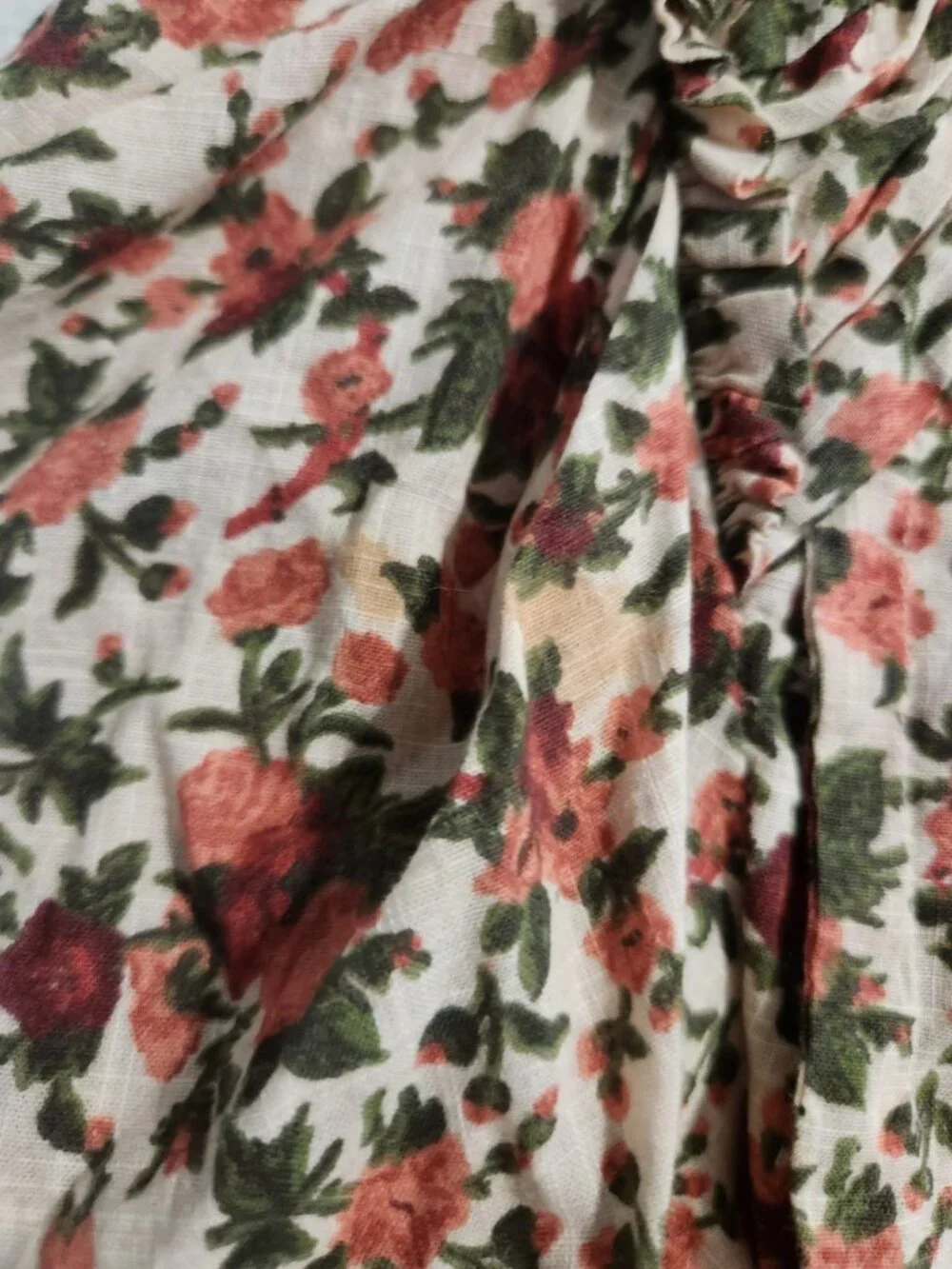 Free People “Meant to Be” Floral Blouse Puff sleeves Cream Red Floral print XS